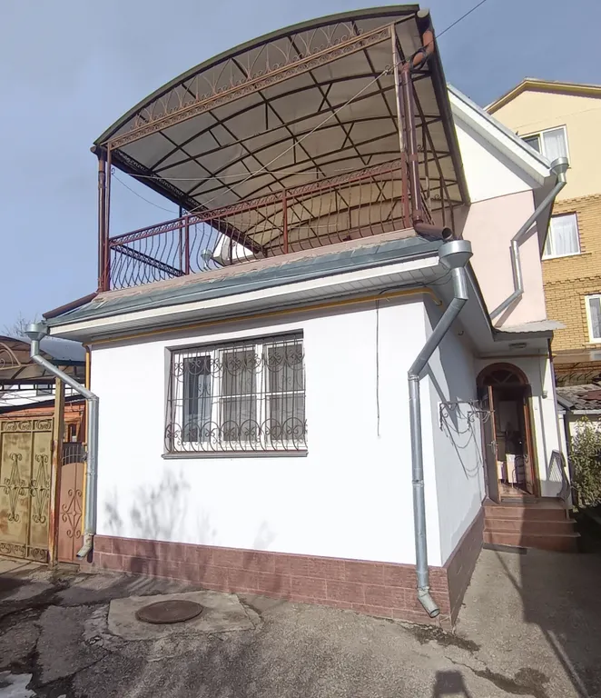 Коттедж Дом всеми удобствами рядом с парком — аренда посуточно в Кисловодск