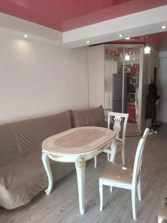 Уютная квартира на Вилле Дельмар с можевельником со стороны лоджии