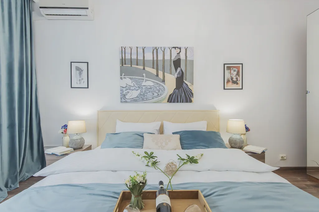 Квартира Просторная 4-комнатная квартира на Патриарших — Москва