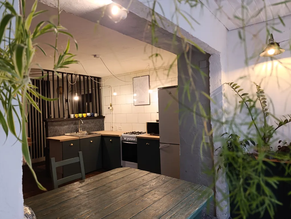 Квартира Городские джунгли в самом сердце — аренда посуточно в Кострома