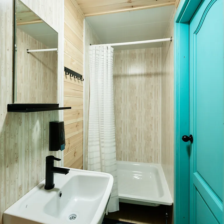 Номер с видом на телецкое озеро и р. Бия