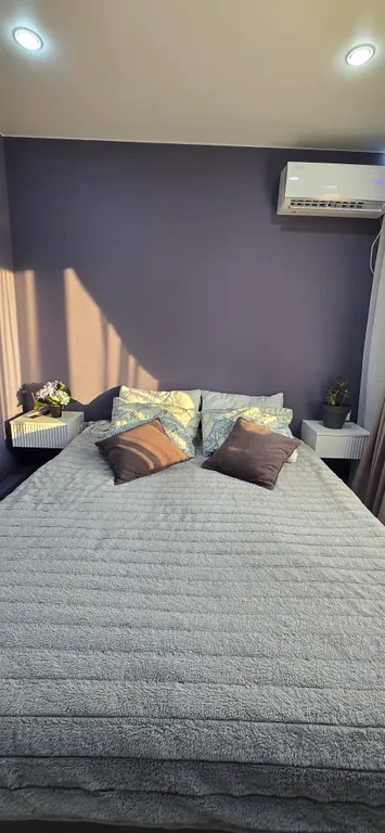 Светлая и просторная двухкомнатная квартира