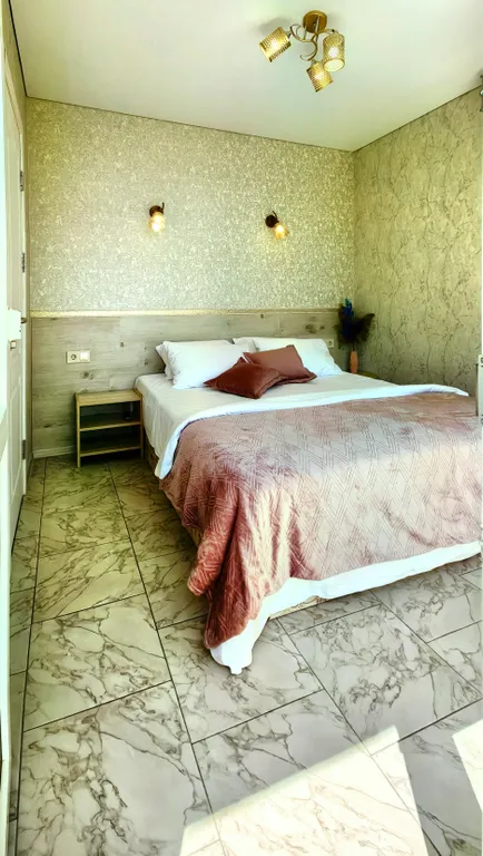 Квартира Двухкомнатные апарты с изолированными комнатами/кухня/стиралка/балконы — Судак