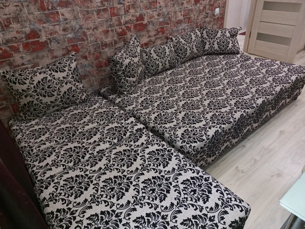 Квартира с удивительным видом из окна на лес