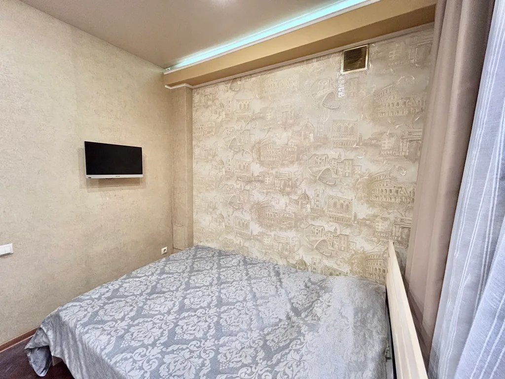 Квартира Двухкомнатные апартаменты на набережной — Самара