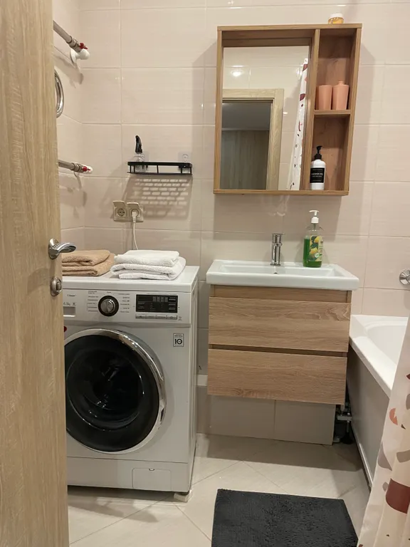 Просторная 1-комнатная квартира рядом с пляжем и отелем Radisson в Завидово