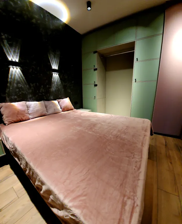 3-комнатная Ламба у озера в центре