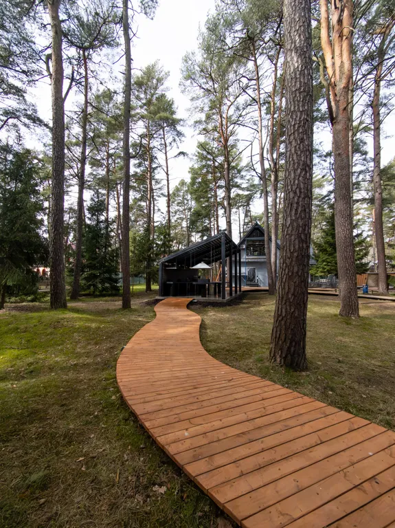 Двухуровневые апартаменты в центре Светлогорска