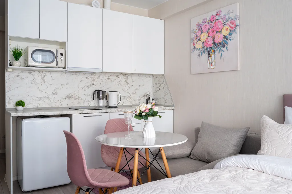 Студия у моря с бассейном на территории. Каравелла 112