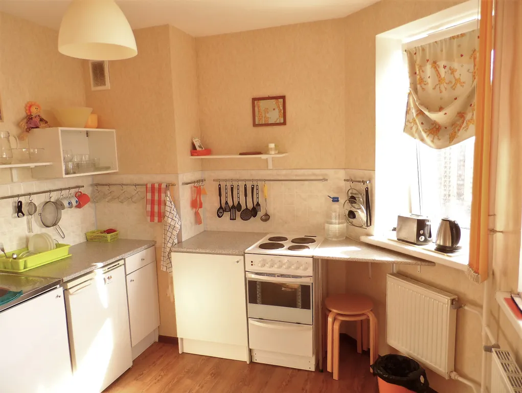 Светлая квартирка с видом на город 8 минут от м. Пареас