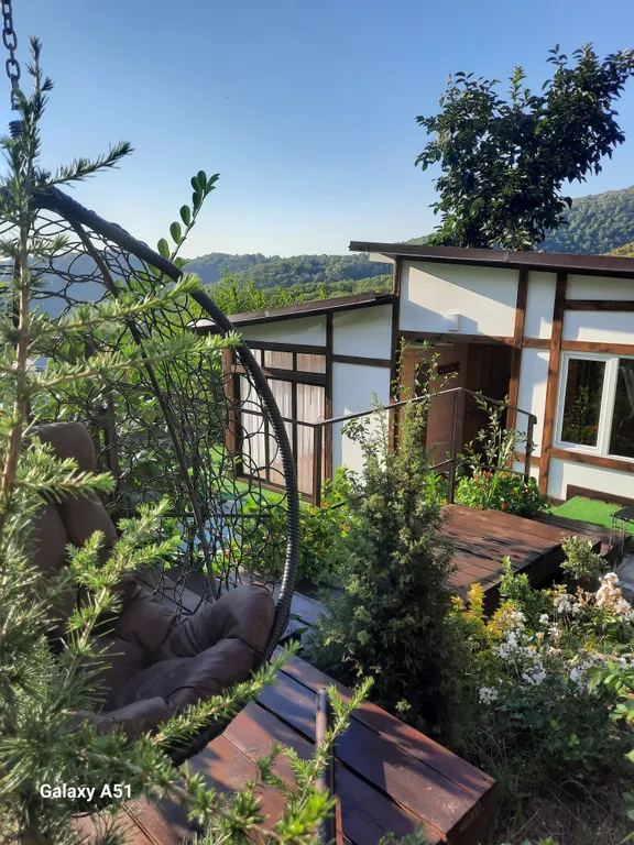 Коттедж с баней и тёплым джакузи