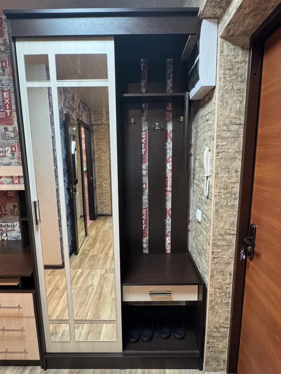 Квартира Комфортная, уютная квартира у ТЦ Смайл молл — Иркутск