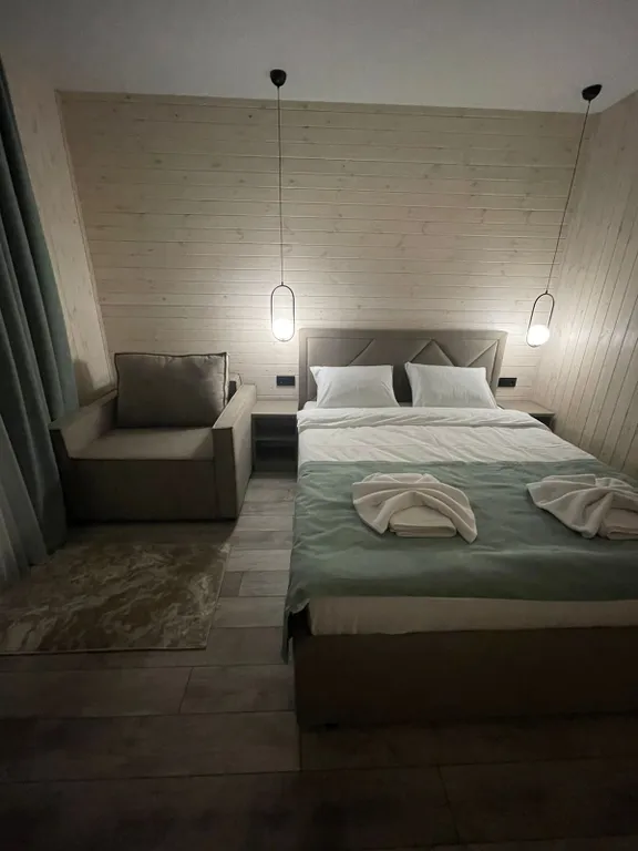 6-комнатный Дом