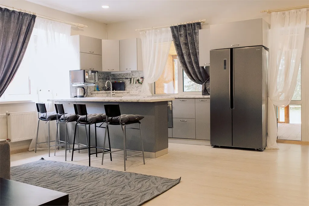 4-комнатный Дом