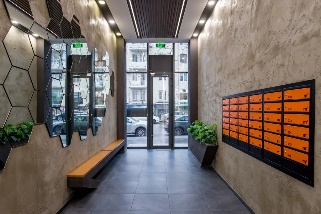 Уютные апартаменты с видом на колесо обозрения и город