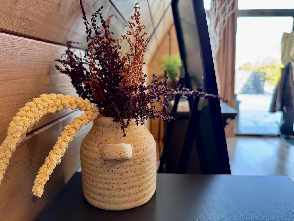 Домик у реки с банным чаном и сап-бордами