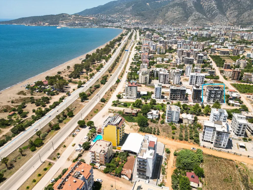 Уютная новая квартира с видом на море