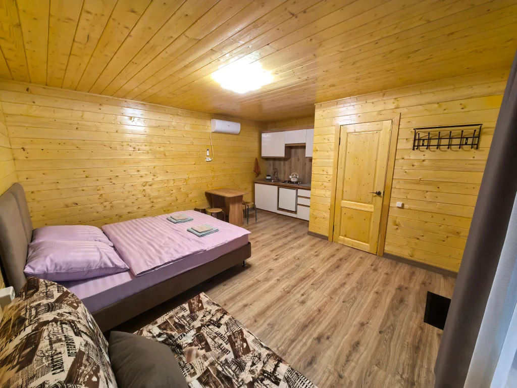 Коттедж Сказочная Адыгея домик для вашей семьи — Веселый