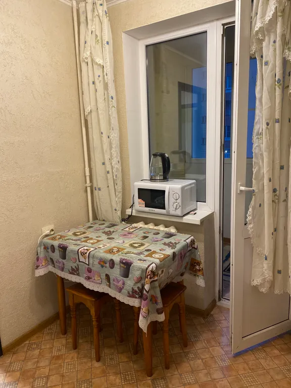 Квартира на Русском поле