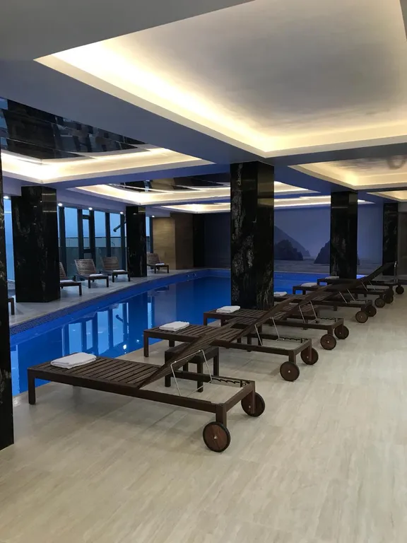 Квартира с панорамным видом на море и горы на юбк