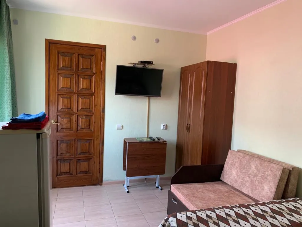 Комната с видом на горы