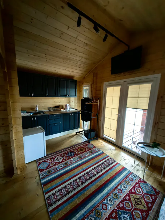 Уютный деревянный дом