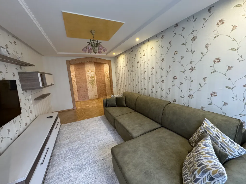 Уютная 3-х комнатная квартира в центре