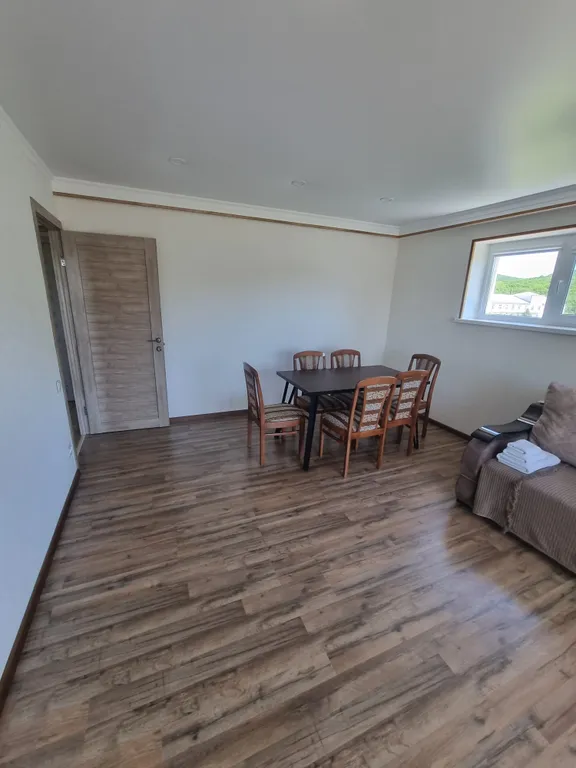 Шикарная трёшка с видом на горы и город