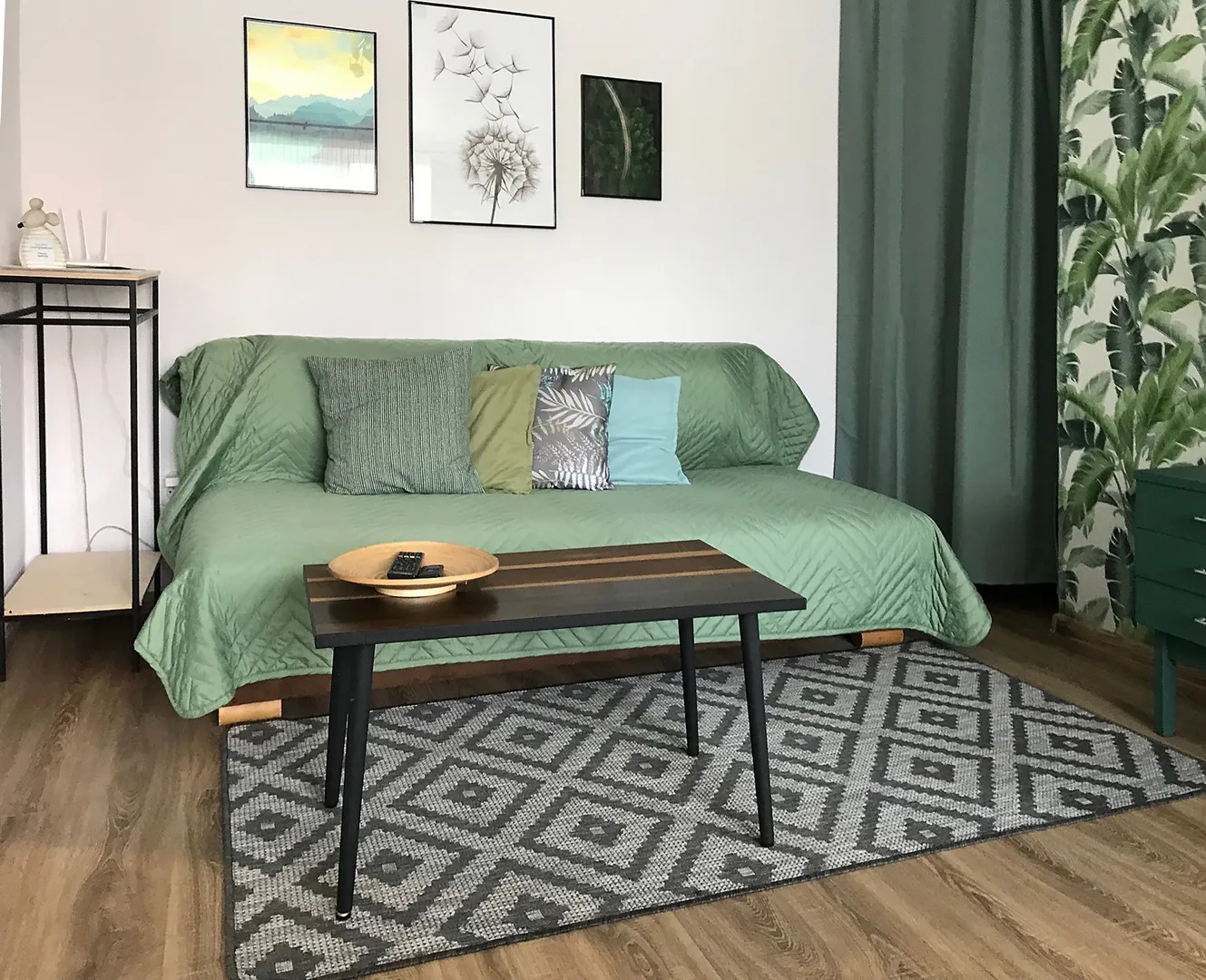 Двуспальный диван шириной 1,6 м