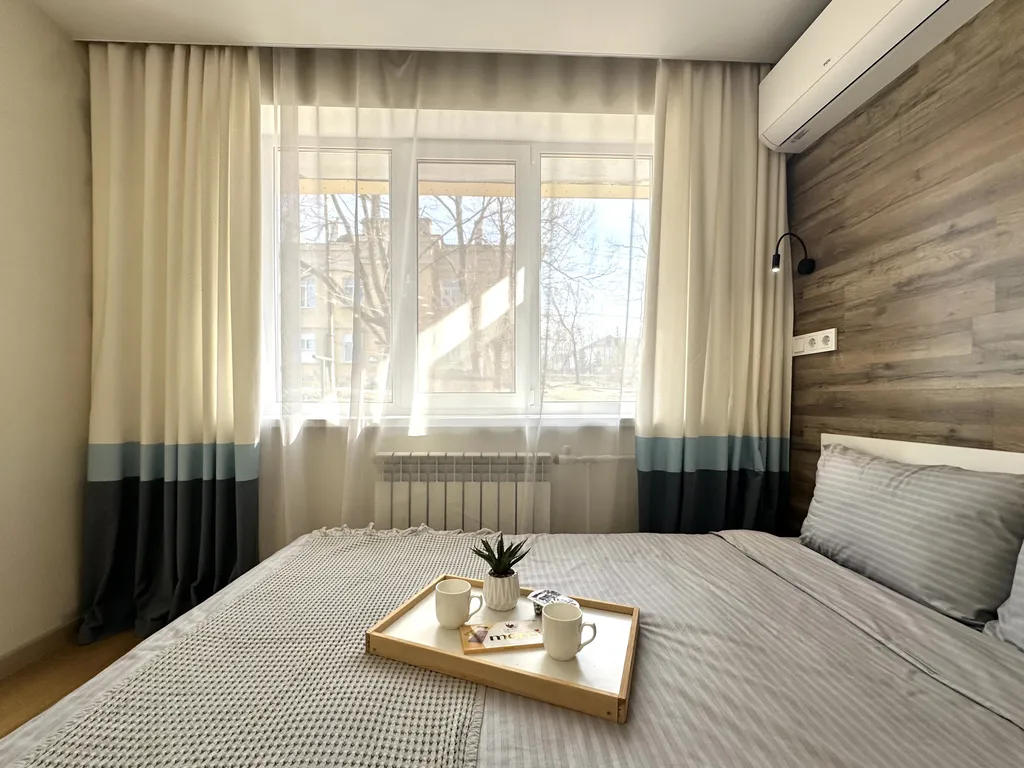 Студия с дизайнерским ремонтом