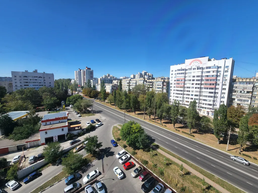 Уютная современная квартира в центре района Харгора