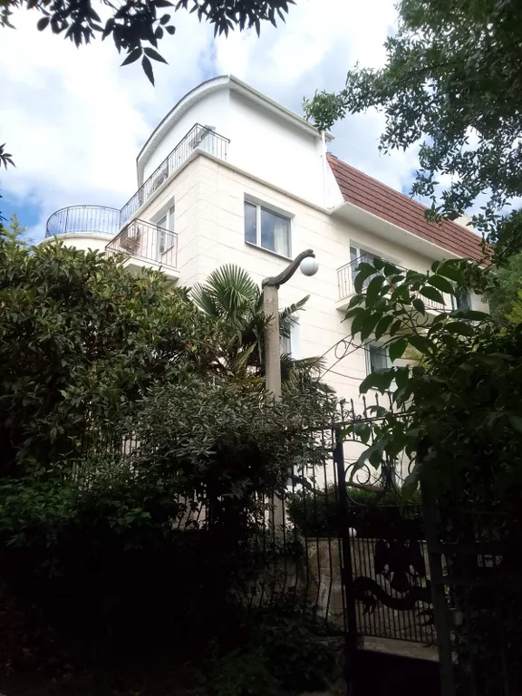 5-комнатный Дом