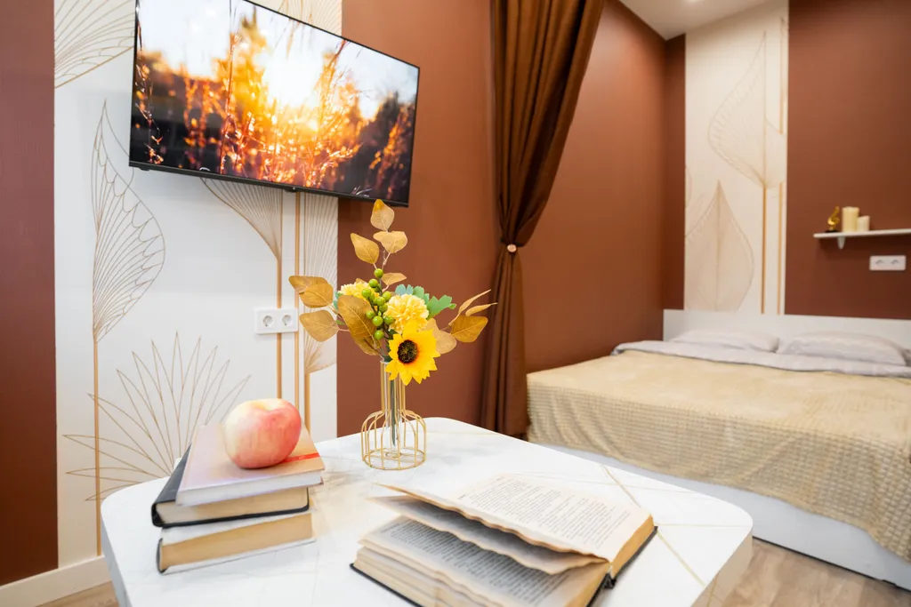 Яркая квартира-студия со свежим ремонтом