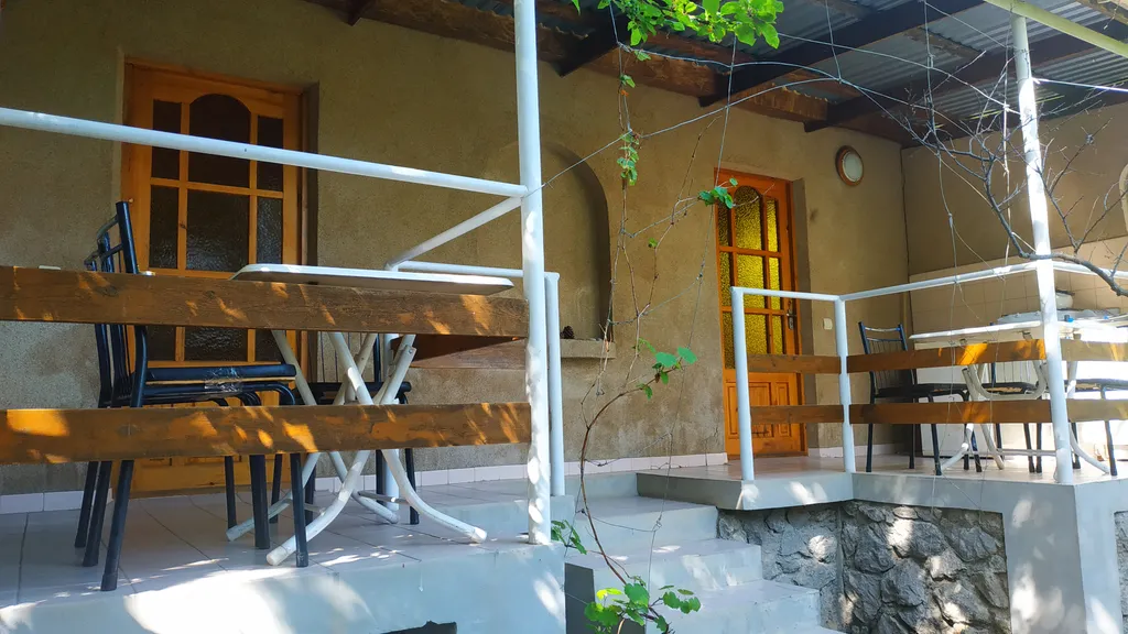 Коттедж Благоустроенный 1-к номер в частном доме, курорт пгт Кацивели — Кацивели