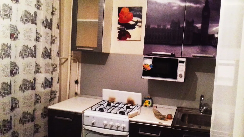 Апартаменты рядом с ТЦ Европа на Стаханова