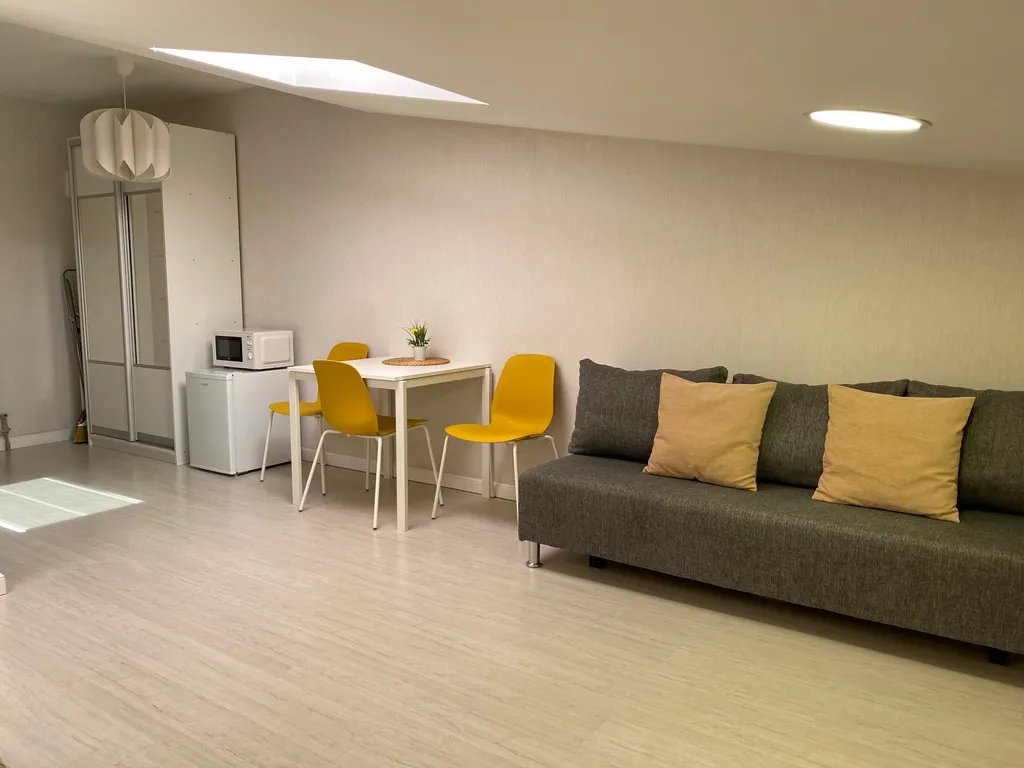 Квартира Уютная квартира с видом на небо и самолеты — Сириус