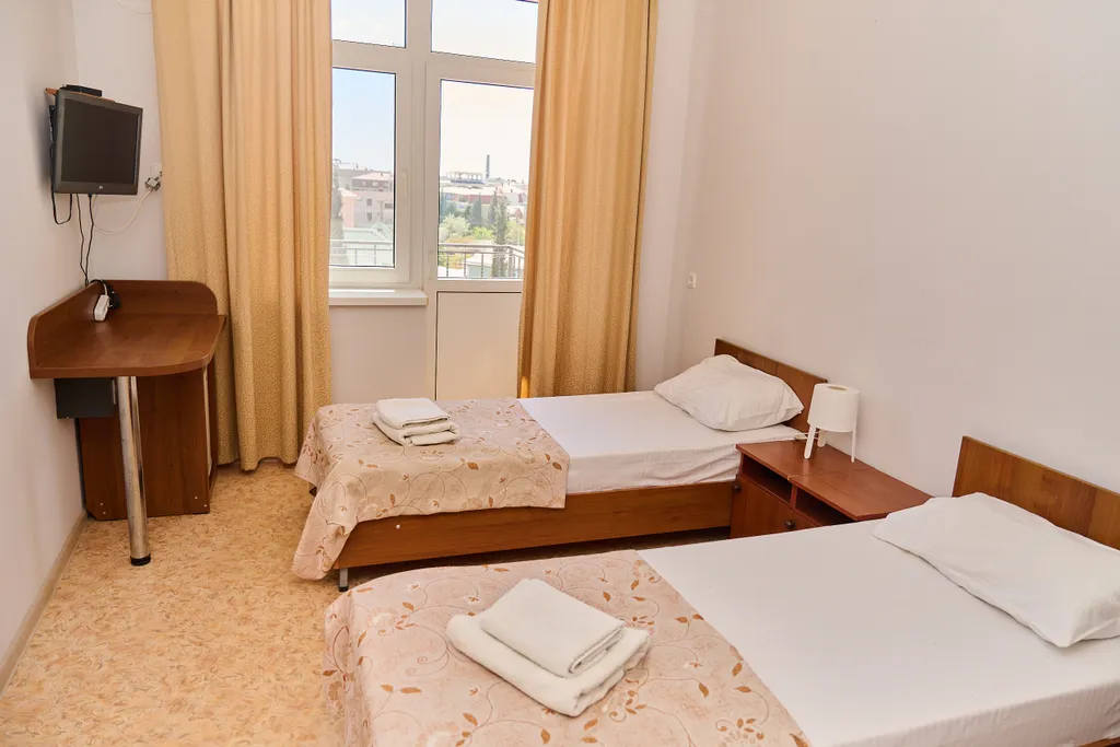 Квартира Трёхместный комфорт с балконом — аренда посуточно в Судак