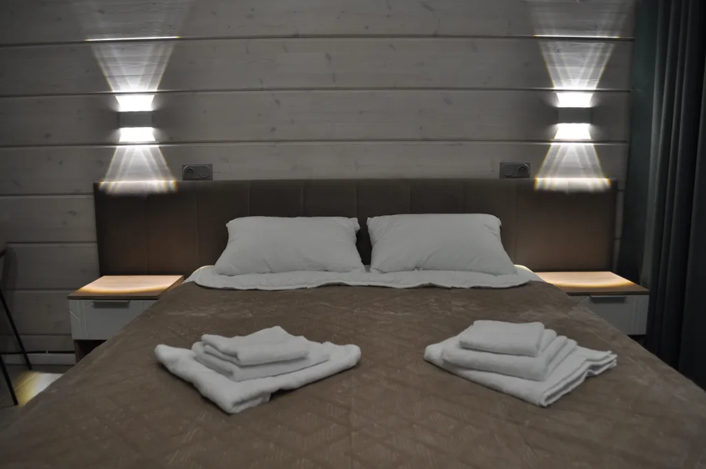 Luxury: Дом на озере с тремя спальнями, сауна и горячая купель