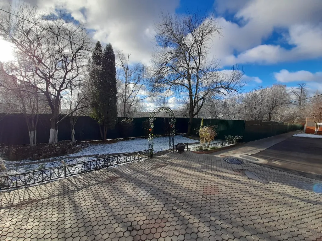 Большой Дом