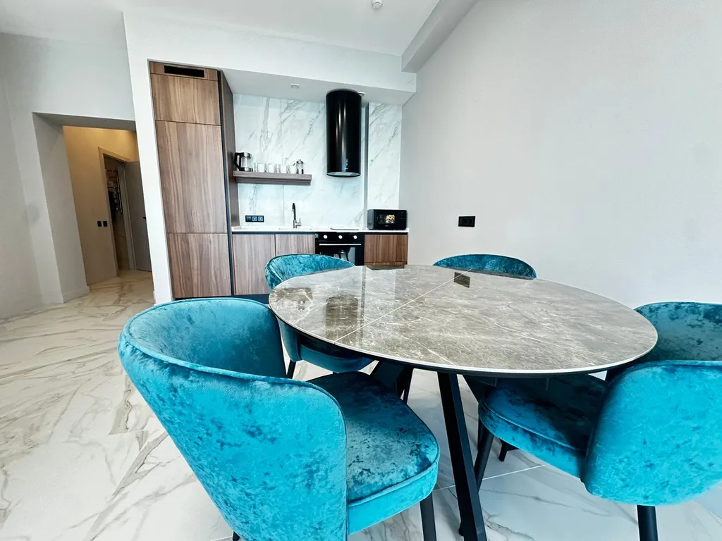 Просторные апартаменты с видом на море