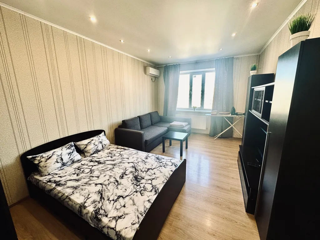 Сдается эконом квартира возле парка Галицкого — аренда посуточно в Краснодар