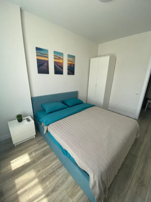 Двухкомнатная квартира с бассейном Holiday House