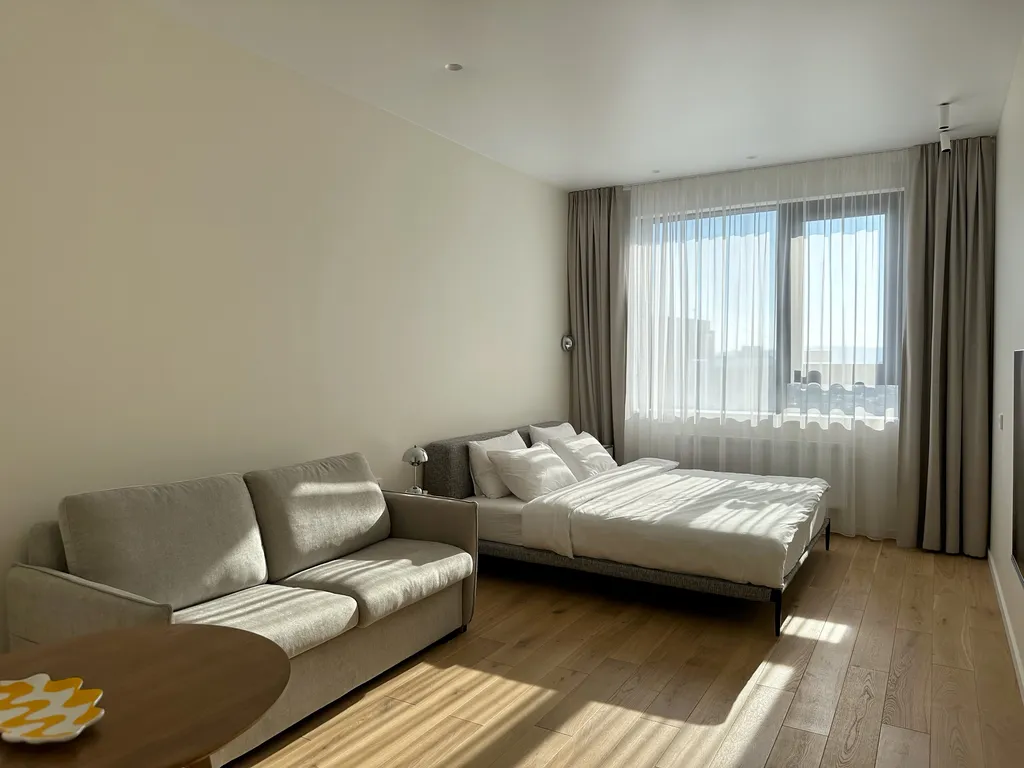 Дизайнерские апартаменты с видом на город и центр