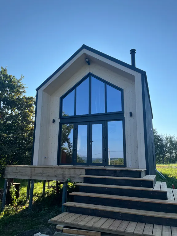 Коттедж Дизайнерский Барнхаус в природе Адыгеи — Новосвободная