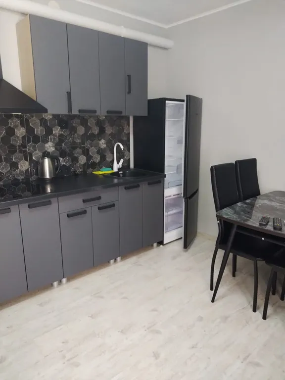 Квартира Апартамент 4 — аренда посуточно в Мирный