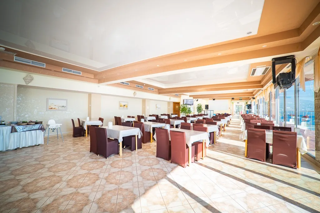 СПА«Ливадийский» ЖК Азор.Уютный 5ти местный номер с видом на море 2эт