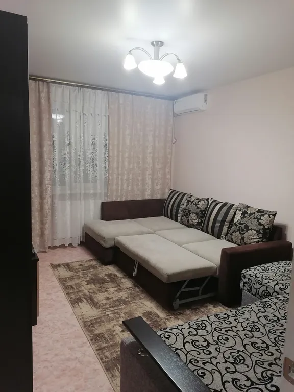 Уютная квартира — аренда посуточно в Лиски