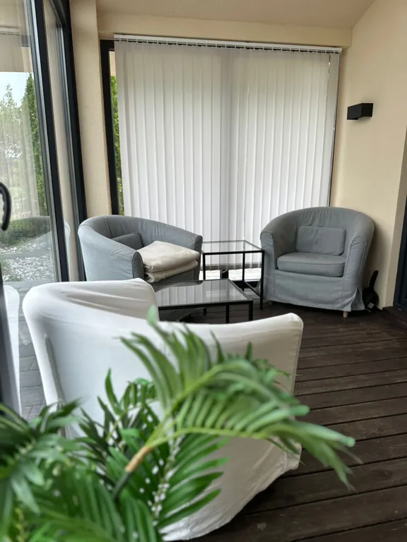 Уютный домик с видом на лес