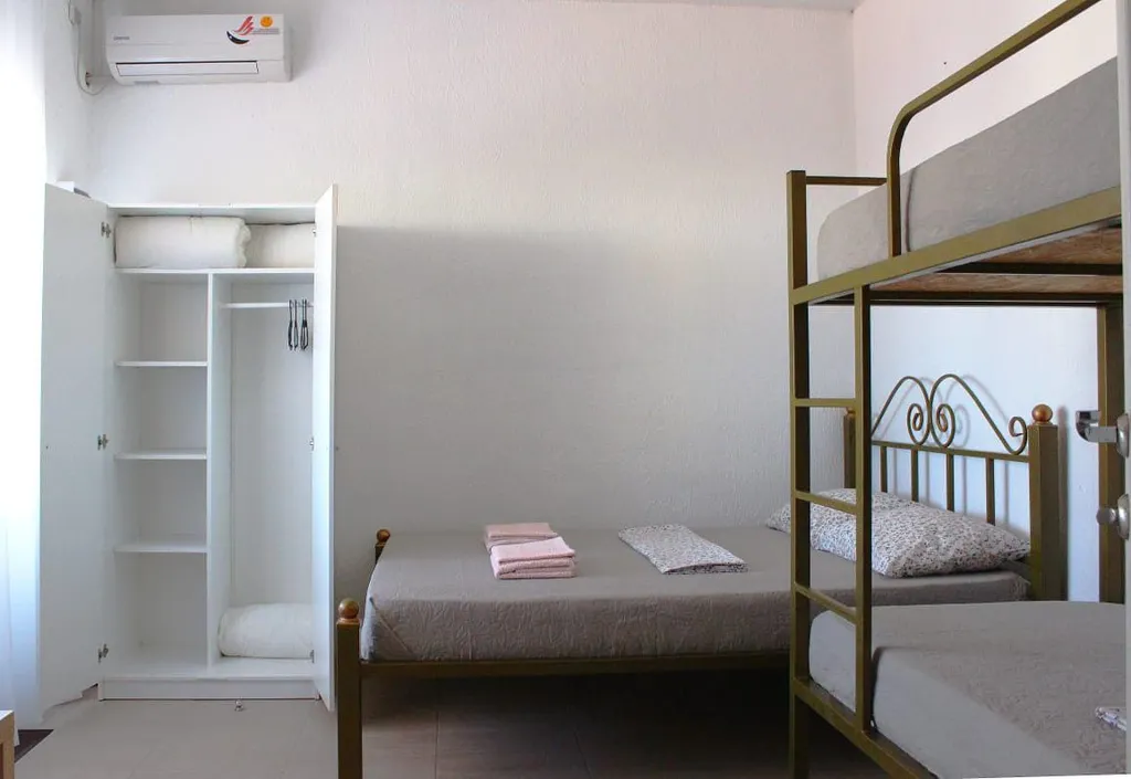 Номер с индивидуальной кухней и своим двором