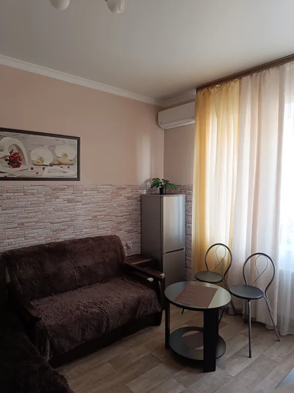 Квартира Квартира Два шага до моря и шикарного загара — Адлер